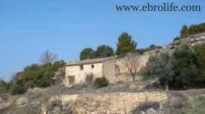 Foto de Finca próxima a La Fresneda con masía por 28.000€