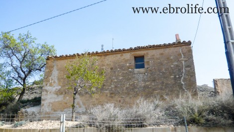 Antigua masía en Calaceite