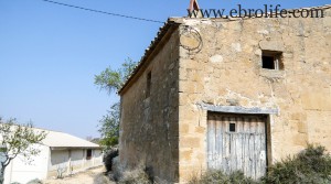 Detalle de Antigua masía en Calaceite con agua por 70.000€