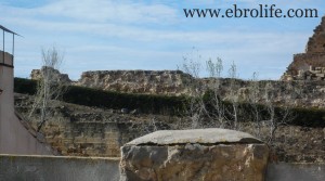 Foto de Casa medieval en Maella en venta con agua