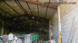 Construcción ganadera en Maella en venta con casa