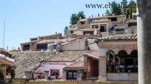 Casa rústica en Calaceite a buen precio con calefacción por 