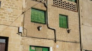 Casa en el casco antiguo de Calaceite para vender con agua por 30.000€