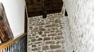 Mansión del s. XVII en Torre del Compte a buen precio con terraza