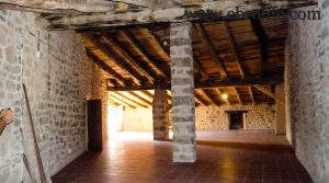 Mansión del s. XVII en Torre del Compte en oferta con amueblado