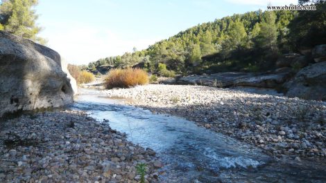 Finca rústica en Rafales en el rio Tastavins