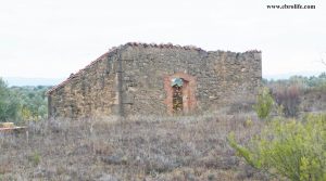 Finca rústica en Calaceite para vender con balsa