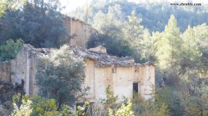 Foto de Finca rústica con molino en Fornoles con corral