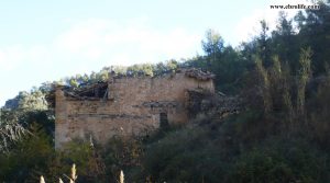 Foto de Finca rústica con molino en Fornoles con corral