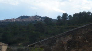 Masía de piedra en Masalsinas, Calaceite a buen precio con olivos por 79000€€