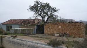 Chalet en Caspe para vender con piscina