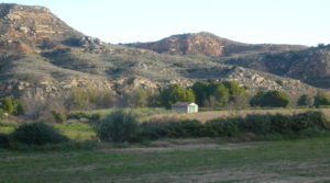 Finca de regadío en Caspe en oferta con masías de piedra por 47.000€