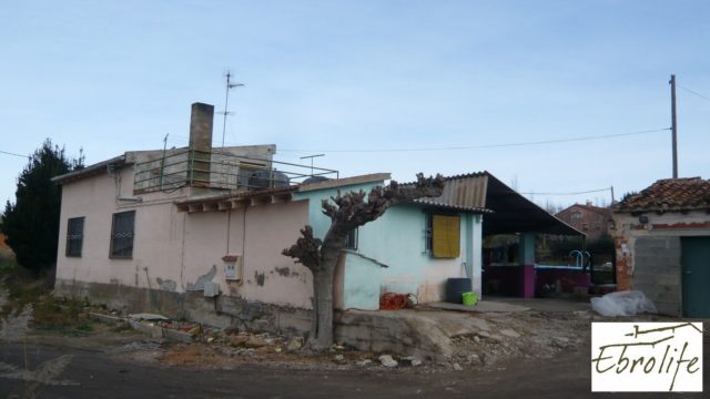 Casa de campo en Caspe con gran piscina