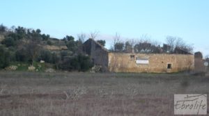 Foto de Venta-Posada antigua en La Fresneda con pozo