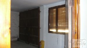 Casa solariega en Caspe, frente a la glorieta. para vender con calefacción central por 79.000€
