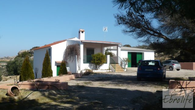 Casa de campo en Maella con finca de frutales y olivos Casa de campo en Maella con finca de frutales y olivos