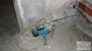 Detalle de Casa de piedra en el centro de Batea con trastero por 75.000€