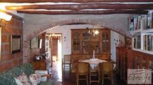 Casa en Chiprana a buen precio con bodega por 125.000€