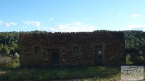 Foto de Masía y finca con concesión de riego en Torre del Compte en venta con riego