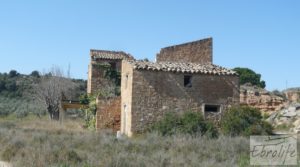 Espectacular finca de 12 hectáreas en Caspe. para vender con regadío