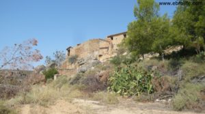 Se vende Torre en la Zaragozeta Caspe con cereales