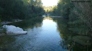 Foto de Masico en el rio Matarraña Mazaleón en venta con frutales