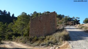 Masía con agua cerca de Fuenteespalda en venta