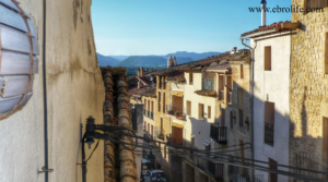 Gran casa en el centro histórico de La Fresneda para vender por 120.000€