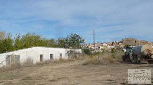 Granja en Maella junto al río Matarraña. en venta con buen acceso