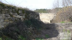 Se vende Antiguo Molino aceitero en Arens de Lledo. con fosa séptica