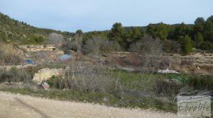 Se vende Antiguo Molino aceitero en Arens de Lledo. con fosa séptica