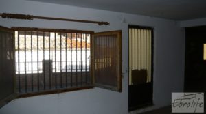 Gran casa en Chiprana para vender con patio por 50.000€