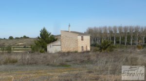 Foto de Torre en la huerta de Caspe en venta con depositos para agua corriente