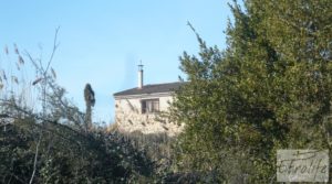 Foto de Torre en la huerta de Caspe con depositos para agua corriente