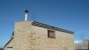 Vendemos Torre en la huerta de Caspe con tejados nuevos por 46.000€