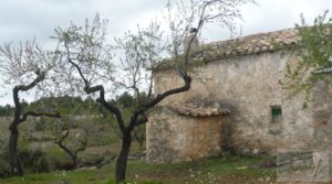 Foto de Magnífica masía en Valderrobres, rodeada de almendros. con horno de piedra