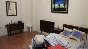 Foto de Piso situado en Alcañiz, muy luminoso y espacioso. en venta con armarios empotrados