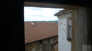 Casa y olivar en Fornoles en venta con buenas vistas