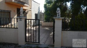 Chalet en Maella en venta con bodega