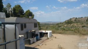 Masía en Fabara con huerto, jardín y gran terraza. en oferta con huerto