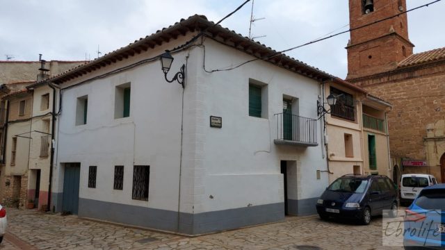 Casa en el centro de Los Olmos.