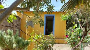 Vendemos Casa con huerto en Caspe con agua