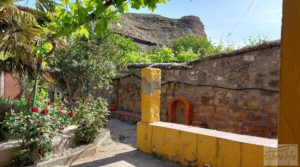 Vendemos Casa con huerto en Caspe con agua