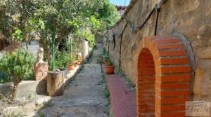 Foto de Casa con huerto en Caspe en venta con agua