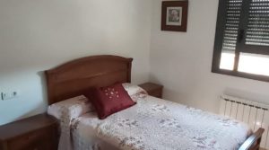 Piso casi a estrenar en la parte nueva de Fabara, con excelente acceso. en oferta con trastero