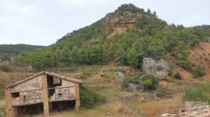 Finca en Ráfales. para vender con almendros