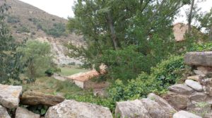 Detalle de Finca en Mirambel con electricidad con paneles solares