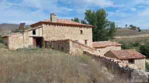 Foto de Finca en Mirambel con electricidad con paneles solares