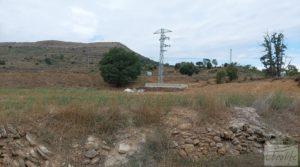 Vendemos Finca en Mirambel con electricidad con paneles solares