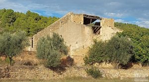 Foto de Finca en Horta de Sant Joan con establos